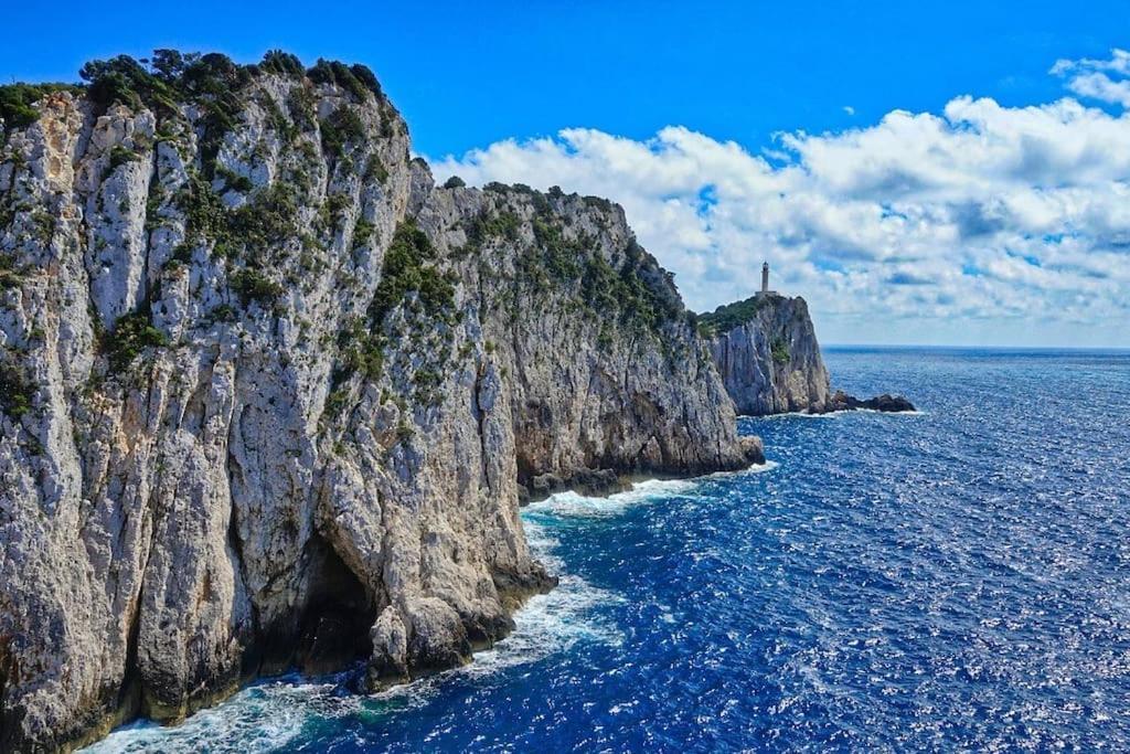 Villa *Drosia*/5' From Town & Sea/Mountain View Frínion 外观 照片